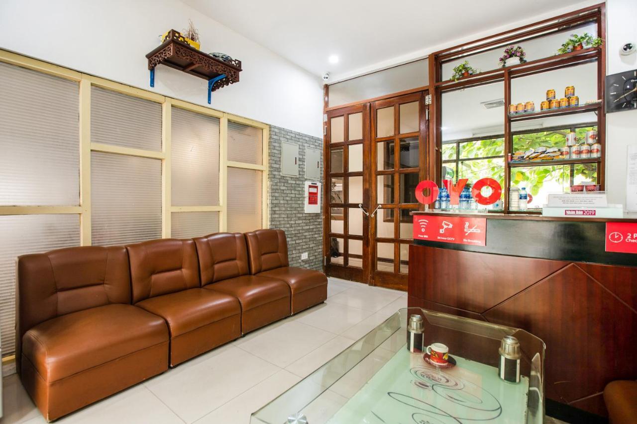 Khach San Giao Thong Hotel Ханой Екстериор снимка