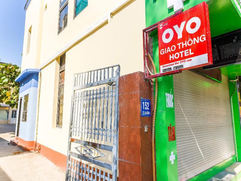 Khach San Giao Thong Hotel Ханой Екстериор снимка